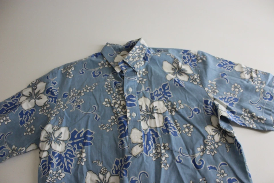 Island Traditions hawaii Blue Floral POLO SHIRT Medium M  - Image 3 of 4