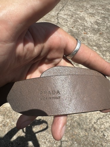 NUEVO CON ETIQUETAS 34 CINTURÓN PRADA DE LUJO 2C5453 CUERO MARRÓN NUEVO 300$ - Imagen 3 de 4