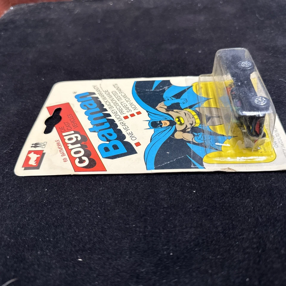 1982  Corgi  JUNIORS BATMOBILE #69 MOC  1:64 - - Image 2 of 4