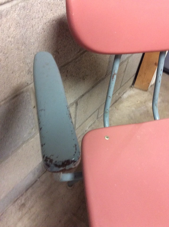 Vtg American Seating Amerflex Line Plastic/Metal Mid-Century Chair - Great Color - Image 4 of 4