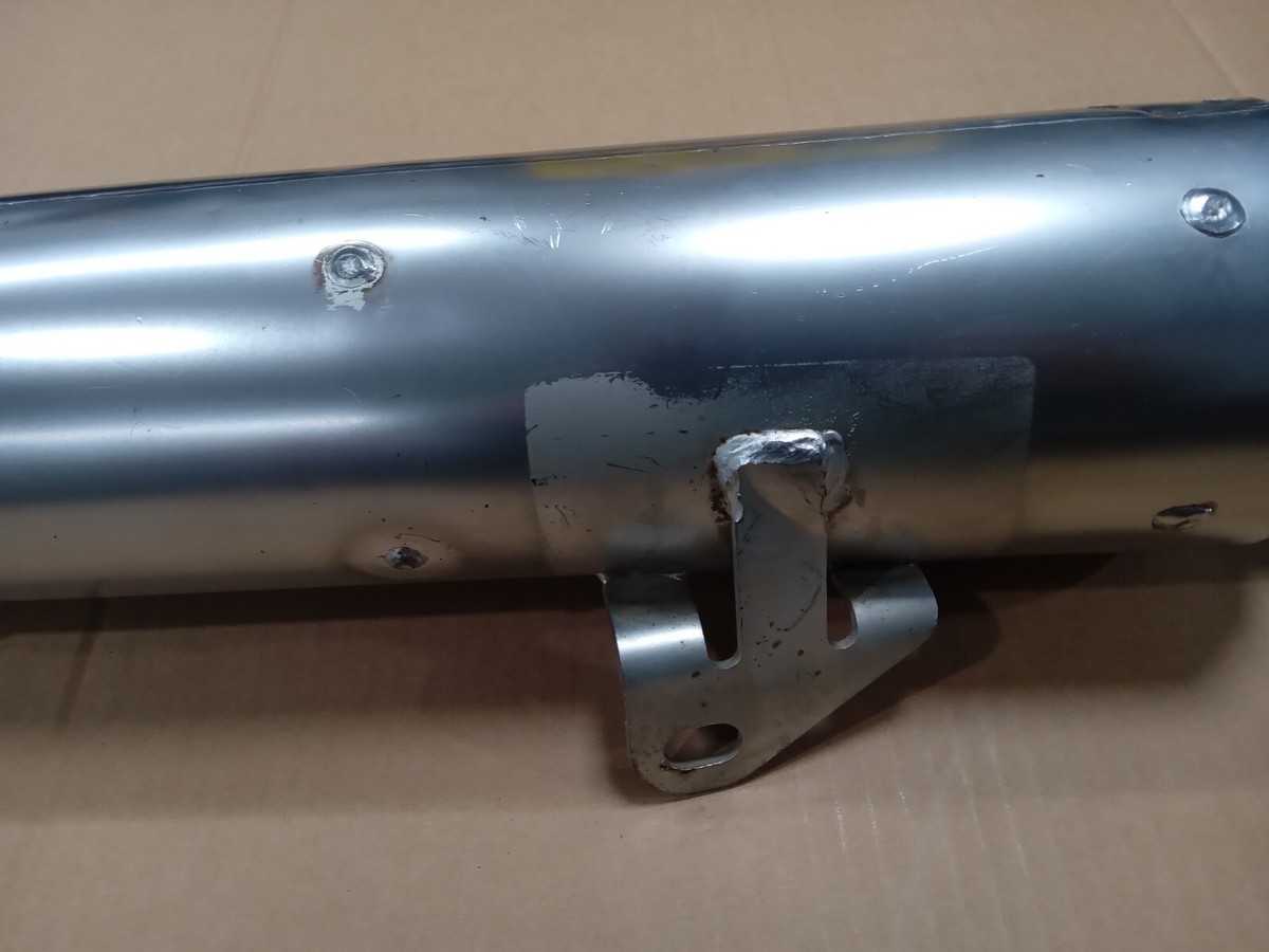 NEW ZX600 muffler exhaust right 18090-1394 KHI K 302 ,NEVR BEEN ON