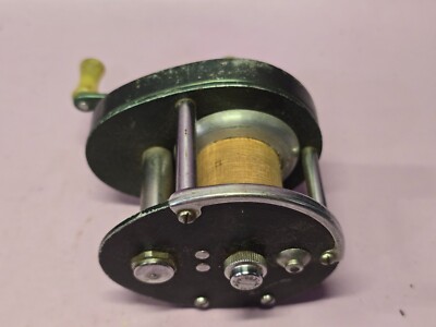 Vintage SHAKESPEARE Sportcast 1973 Model FK Casting Fishing