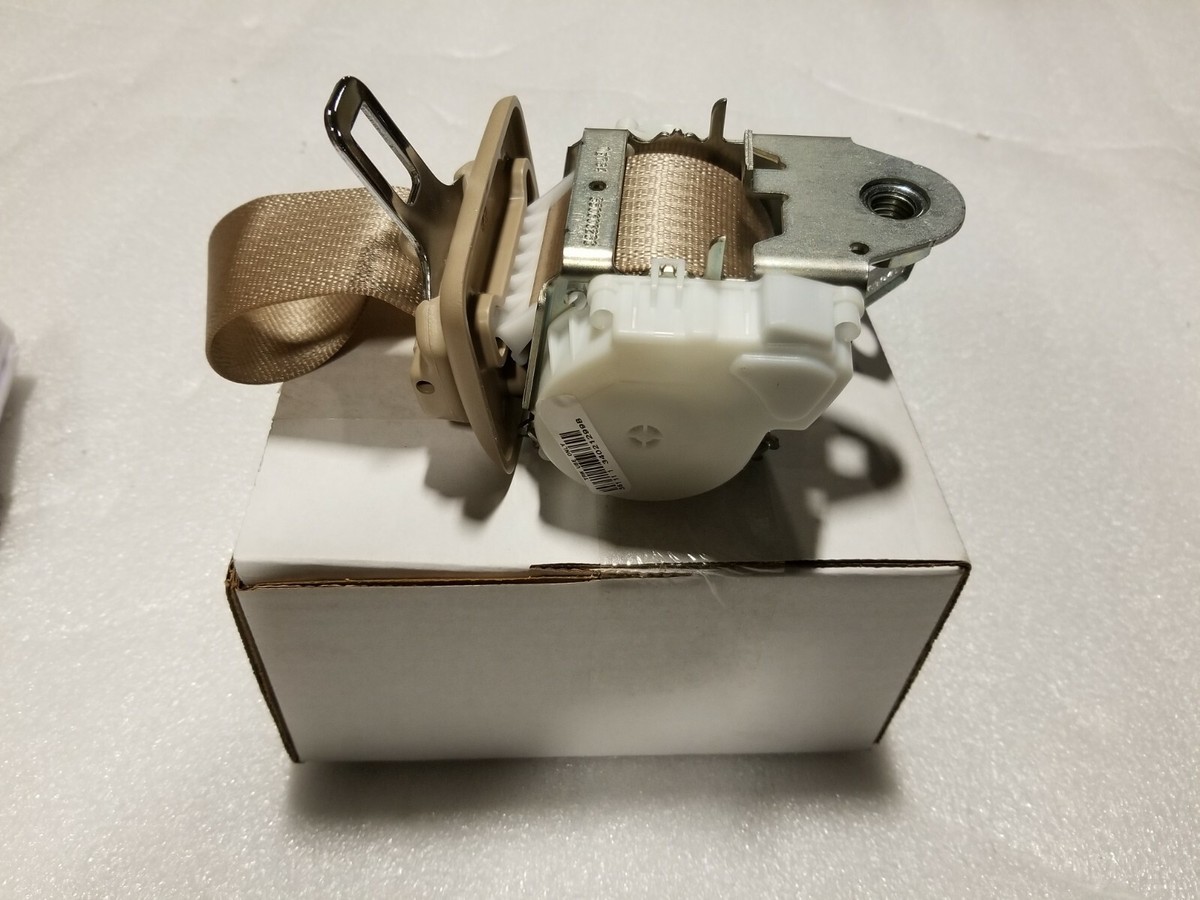 GM OEM Rear Seat Belt-Center Middle 19207590 | eBay 