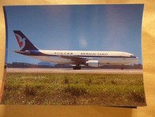 AIR MACAU CARGO AIRBUS A 300 N821SC / collection vilain N°528