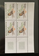 Timbre-2039 1979-Bloc 4-Abeille-Coin