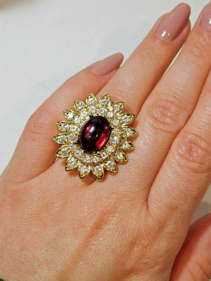 Grob Starburst Arnold Scaasi Oval Rot Cab Strass Clustr Größe 6.5 Gold T Ring - Bild 2 von 4