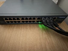 24 Port PoE Switch with 2 Gigabit Ethernet Uplink Port, Unmanaged YuanLey