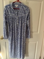 Aria Collection Nightgown Long Sleeve Velour Size Sm Blue Floral Pockets
