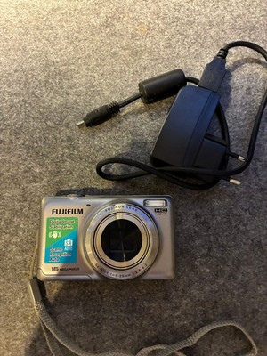 Fujifilm FinePix JX420 Digicam Y2K 16MP 5x Zoom HD Silber - Getestet - TOP