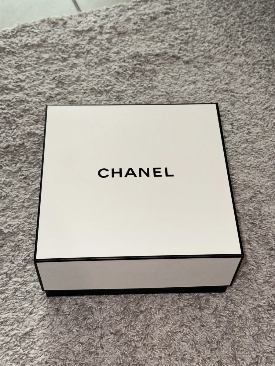 CHANEL Large Gift Boxes | eBay