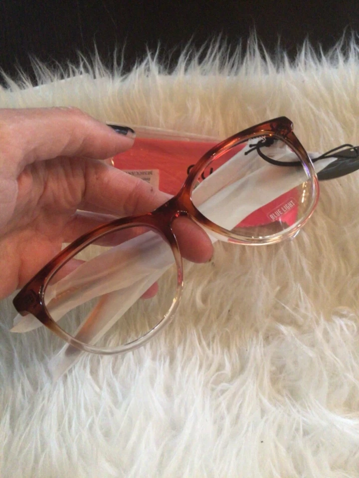 VENTA Gafas Quay All Night Tortuga Luz Azul Envío Gratis EE. UU. Foto 2 de 2