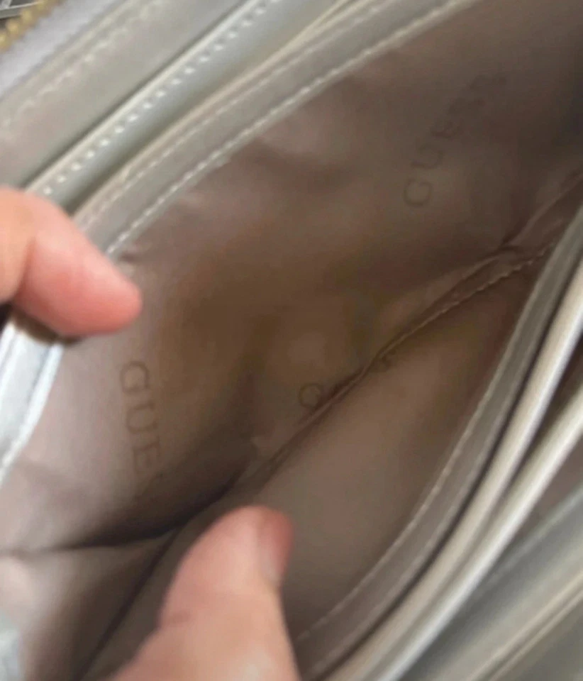 portafoglio guess donna - Immagine 3 di 4