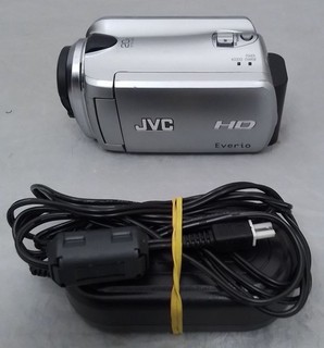JVC Everio GZ HD500SEK HD Camcorder with Accessories & Case Z#2023