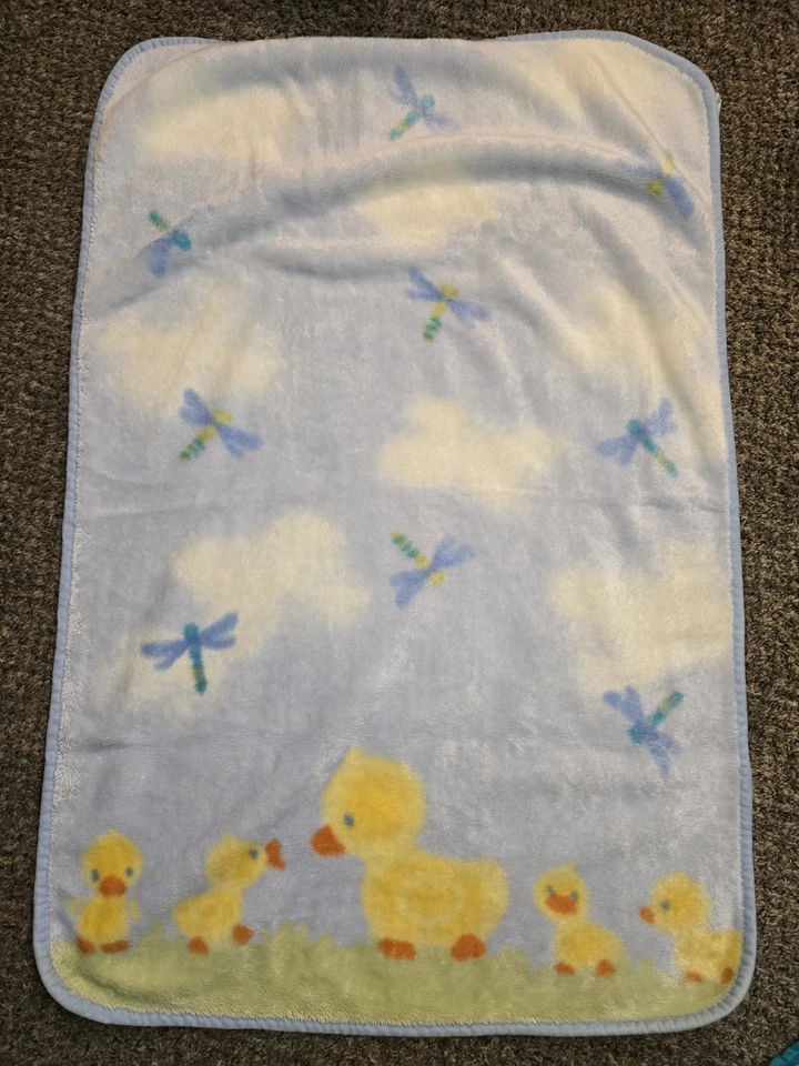 Lote de mantas de bebé vintage de patos de peluche, mono, tren, Winnie The Pooh Foto 2 de 4