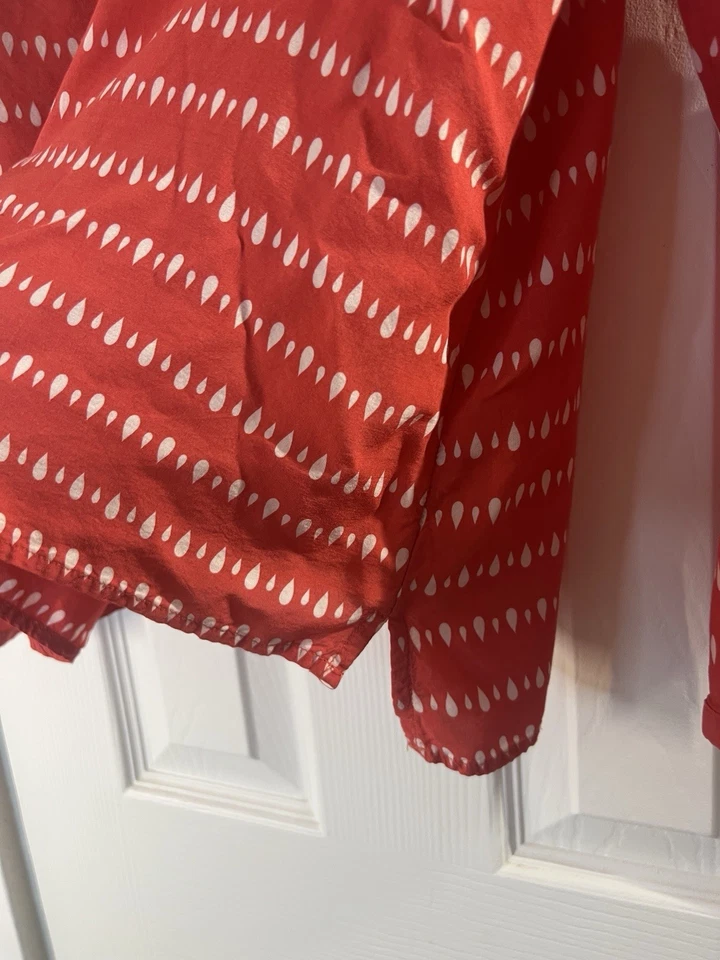 Blusa Gap Roja con Gotas Blancas, Estampado, Mujer’s XL Foto 4 de 4