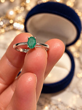 Emerald Jardin | Gemporia 925 Silver Natural Emerald Solitaire Ring | Size N½