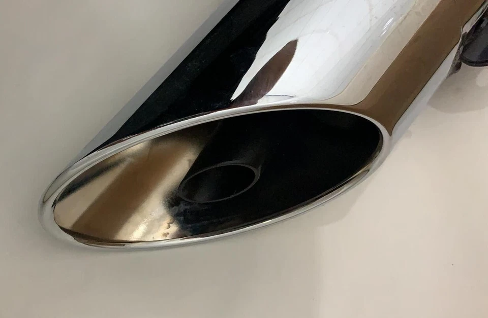 Silenciador delantero HONDA VTX1300S 2003-2006 COMP # 18300-MEA-650 NUEVO OEM (B2-1)R Foto 3 de 4