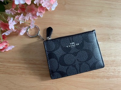 coach id wallet keychain