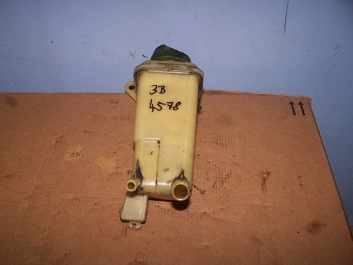 Ölbehälter f. Servolenkugn VW Passat 3B 8D0422373C A