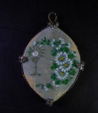 -  antikes BREVERL / Christbaumschmuck - Stoff bemalt & Silberdraht - Agnus Dei