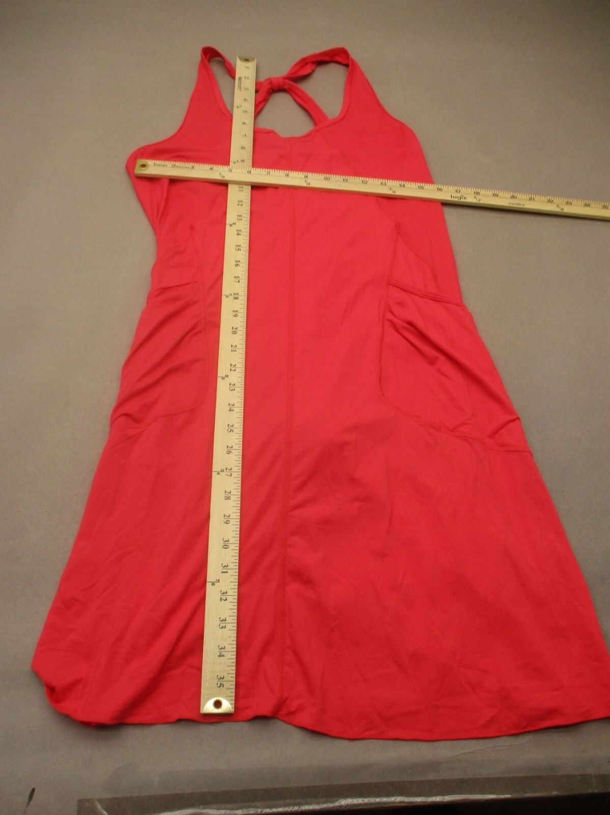 lole scoop neck pocket cross back athletic 