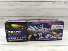 Feng Yuan Space Shuttle Unreal Image Plastic Light Motion Plastic Replica Toy