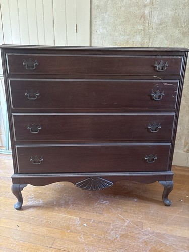 Mahogany Wood 4-Drawer Chest of Drawers, Brown, Freestanding, 39x20x38