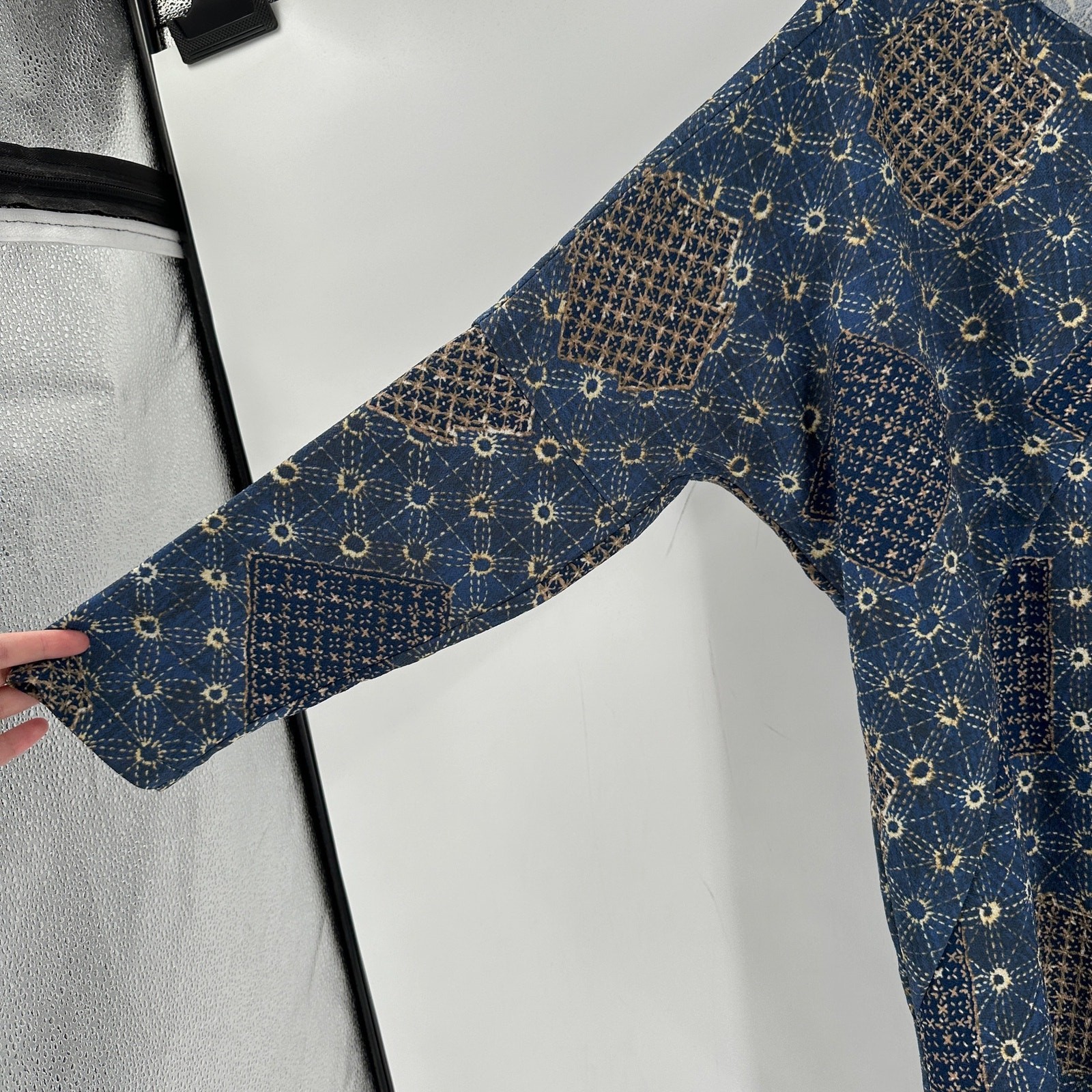 ZARA Basic Blue Printed Crew Neck 3/4 Sleeve Tuni… - image 5