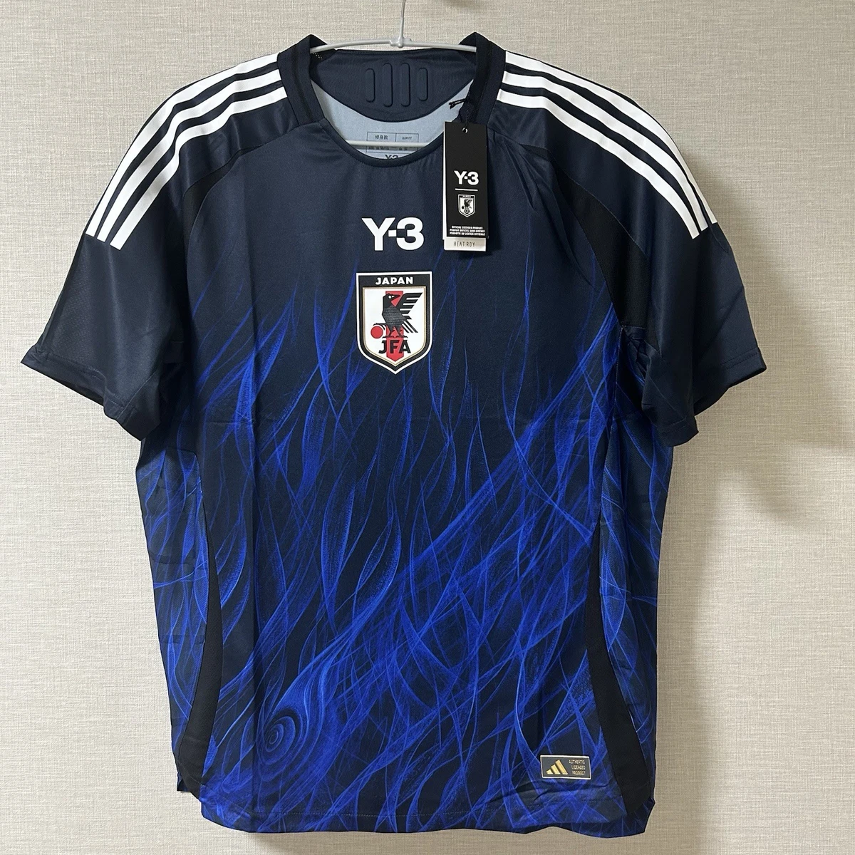 日本蓝色国家队足球迷服装与纪念品| eBay