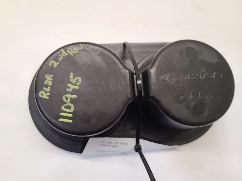 2012-2017 CHEVROLET EQUINOX REAR SEAT CUPHOLDER CUP HOLDER  - Image 4 of 4