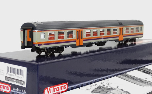 Vitrains 3448 FS Carrozza 2cl livrea MDVC Logo TV, illuminata ep IV Va 1:87 | Condition: Usato