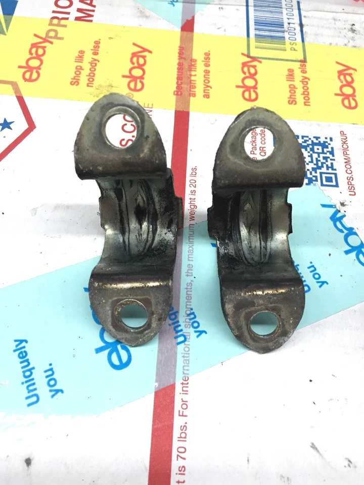 90-93 MERCEDES-BENZ 500SL ESTABILIZADOR TRASERO BARRA ESTABILIZADORA SOPORTE DE MONTAJE (juego) con PERNOS Foto 3 de 4