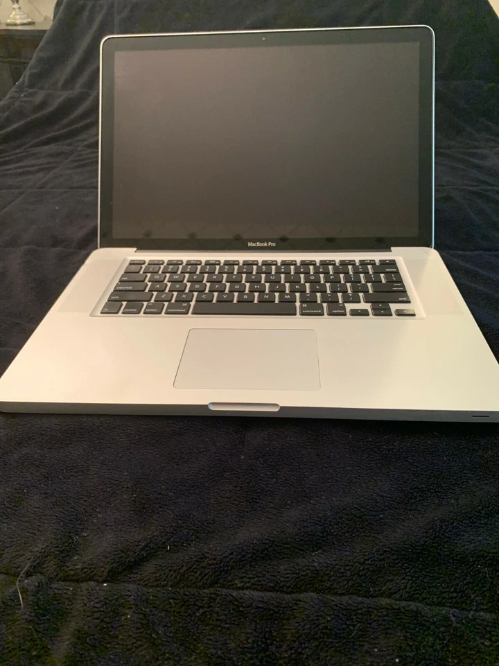 Apple MacBook Pro 15" I7-2635QM 2.0GHz, 8GB/16GB RAM, 120GB to 1TB SSD, B+ Grade - Image 4 of 4
