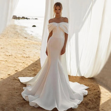 Fashion Satin Mermaid Wedding Dresses With Big Bow Sweep Train Bridal Gowns