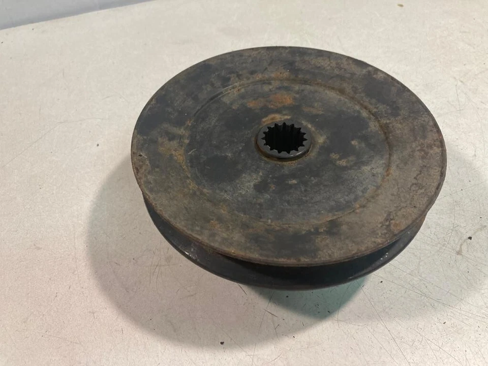 100-3970 TORO EXMARK DECK PULLEY - Image 2 of 3