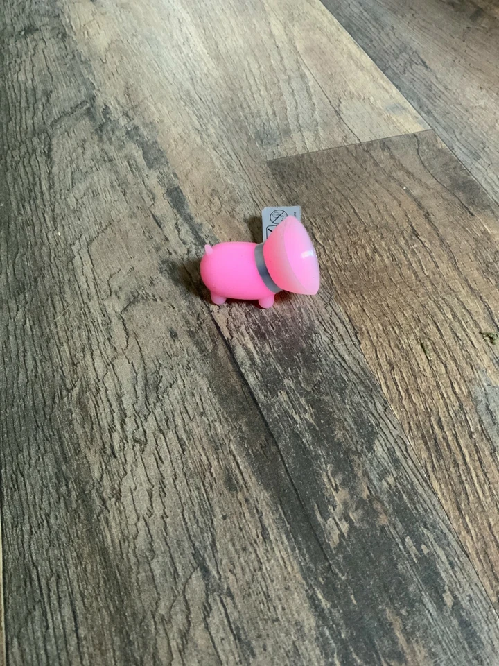 The Original Piggy Cell Phone Stands Mini Pig Killer C 10 Pack - Lot  NEW!!! - Image 2 of 4