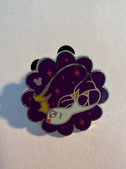 Disney Parks Hidden Disney Fantasia Goldfish Hidden Mickey Pin (D0)