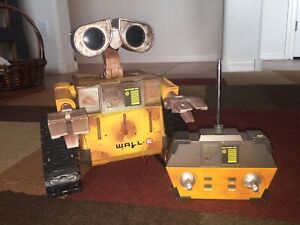 Disney Store Exclusive Rare First Edition Wall E Robot Remote Control Robot Ebay