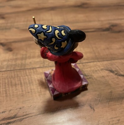 Walt Disney Showcase Collection Mickey Mouse 