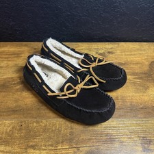 UGG Dakota 5612 Black Suede Shearling Lined Moccasin Slippers Womens Size 8