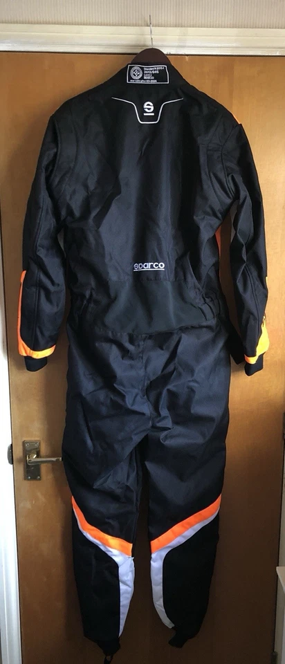 SPARCO THUNDER KART RACING SUIT IN BLACK FLURO ORANGE SIZE MEDIUM WITH CARRY BAG - Image 2 of 4