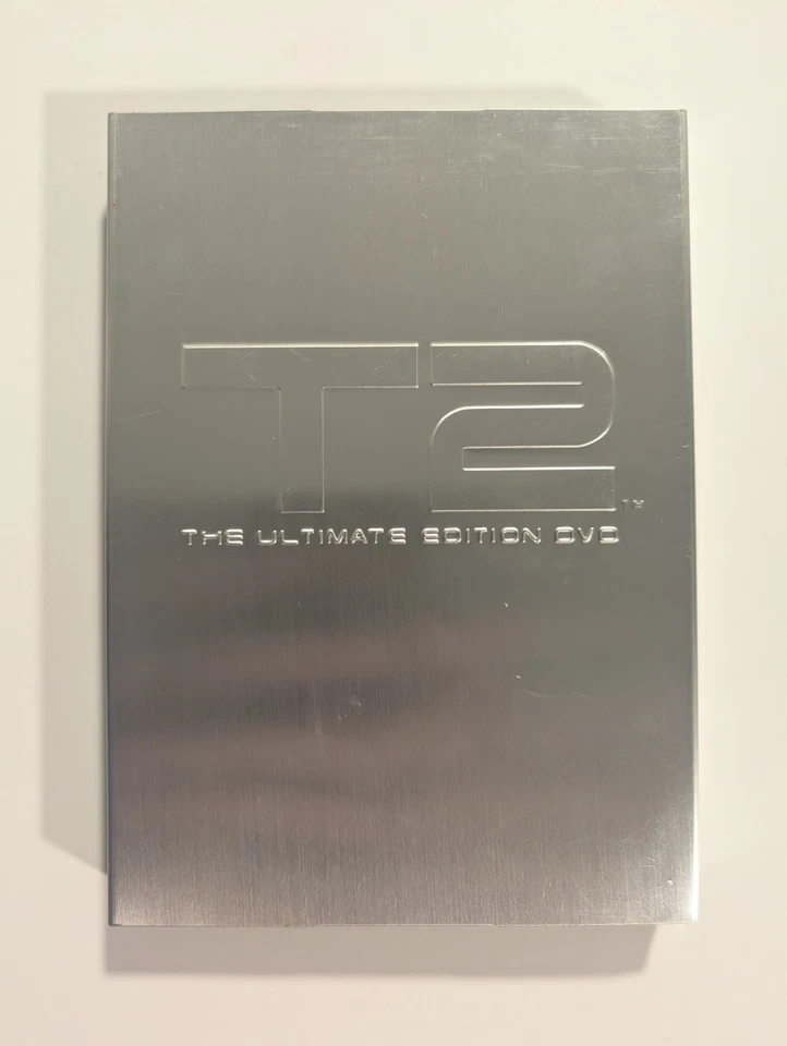 Terminator 2 - Judgment Day (The Ultimate Edition DVD) with Steel Case/Slipcover - Image 2 of 4