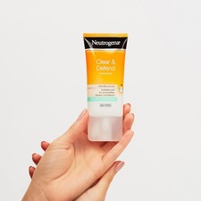 Neutrogena Clear and Defend Moisturiser, 50 ml (Pack of 2)