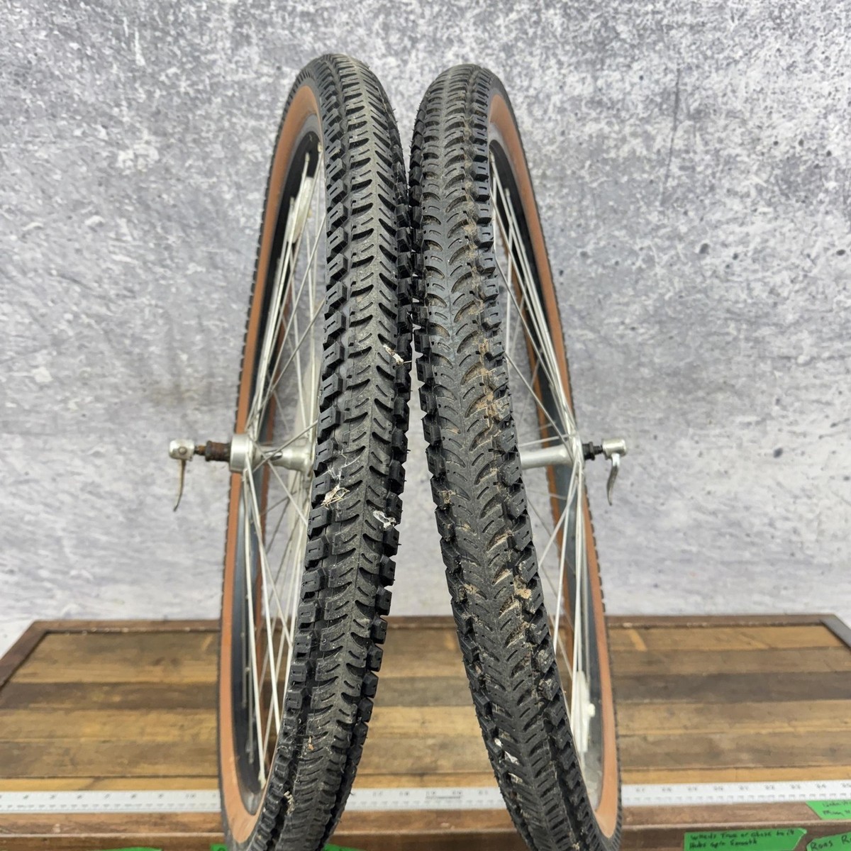Vintage Araya RX-7 26in Wheelset Shimano Hubs 135 Specialized