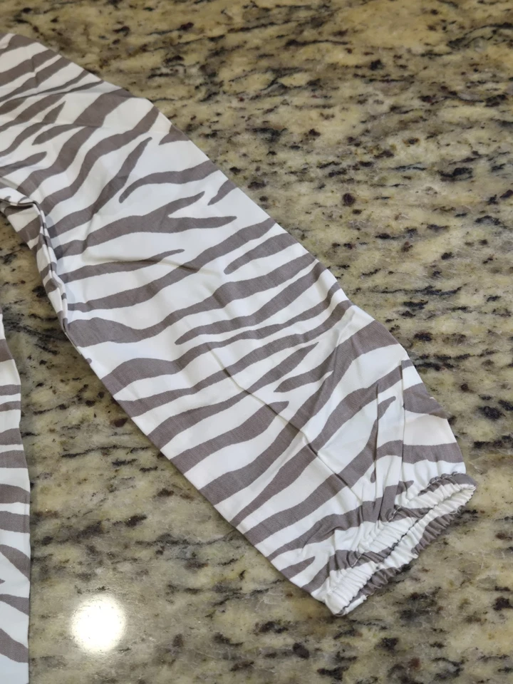 Nueva Camisa Niñas Gymboree Talla 4 Manga Larga ~ Botones Dorados ~ Estampado Animal Tigre Foto 2 de 4