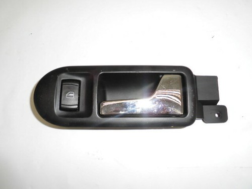 Original VW Passat 3BG Kombi Türgrifff Türöffner Tür Griff Innen VR Vorne Rechts