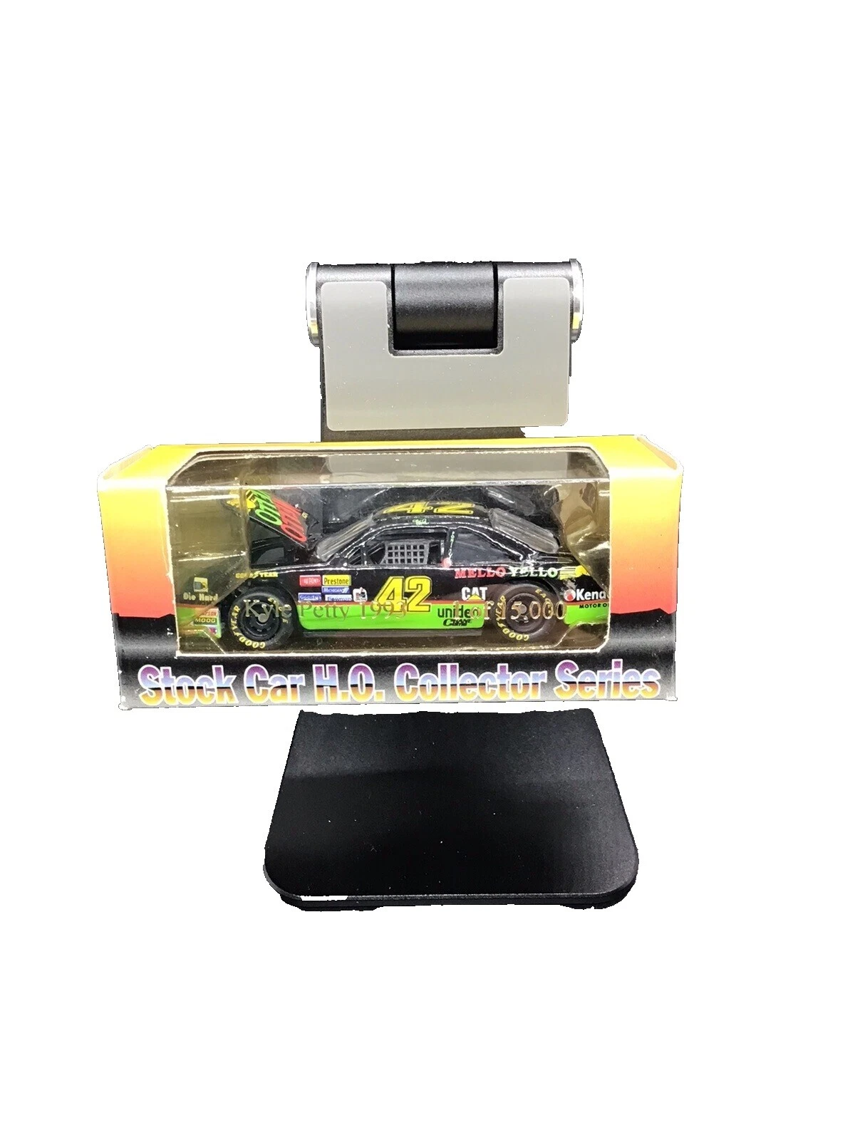 1:64 Scale Diecast Racing Cars 1994 Vehicle Year