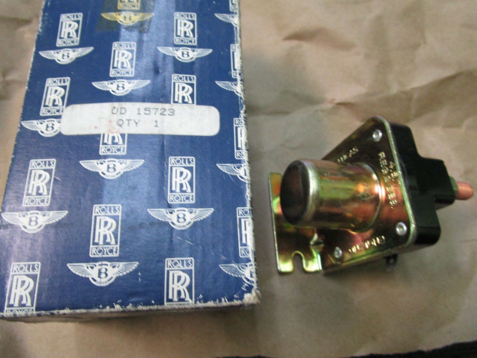 Rolls Royce Corniche, Bentley convertible hood or top pump solenoid UD15723 NOS
