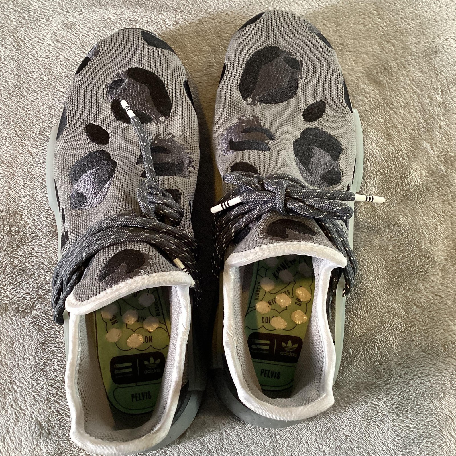 Adidas Hu NMD Shoes Mens Size 9.5 Gray Black Animal Print Pharrell Boost Sneaker thumbnail 8