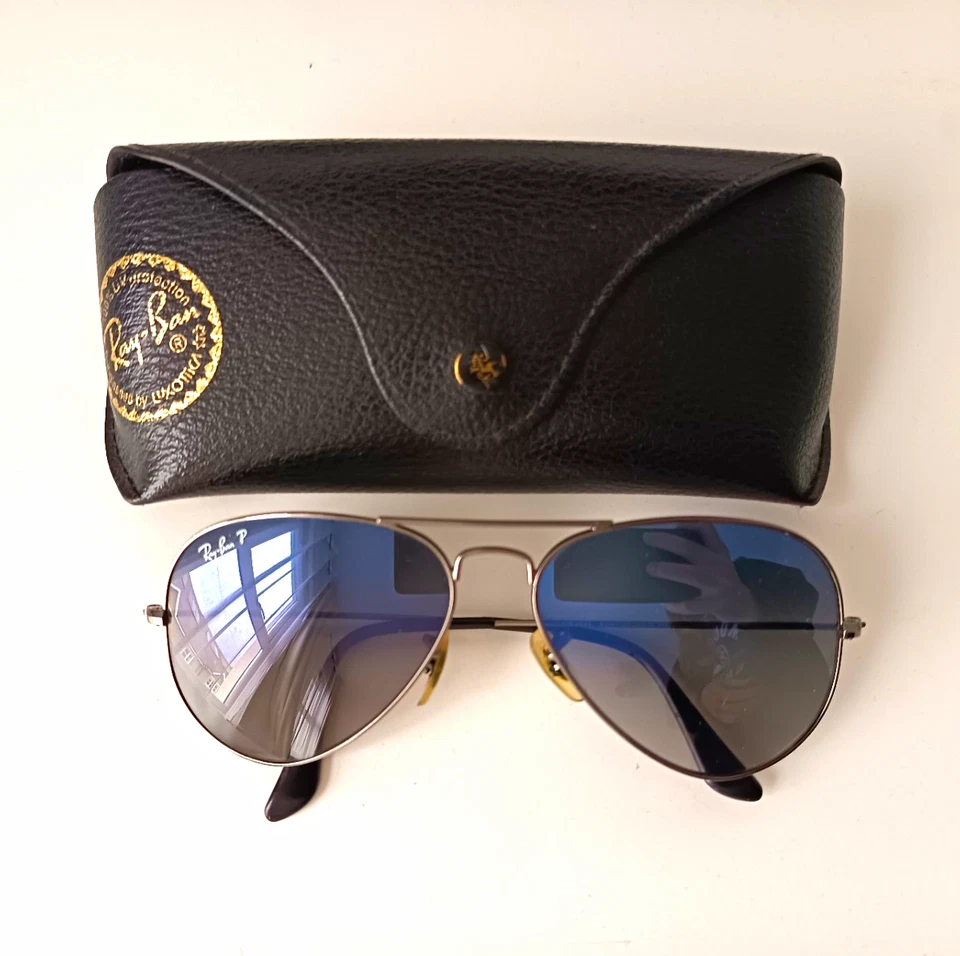 Genuine Ray-Ban Aviator Polarised Mirror Sunglasses RRP £228, photo 1 of 5
